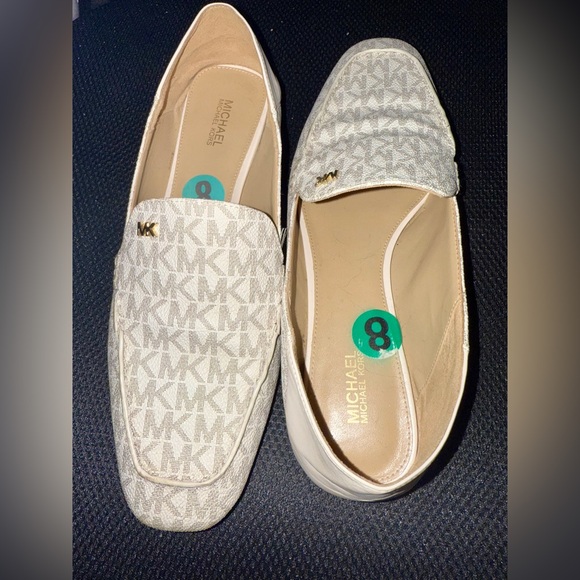 Michael Kors Women's Cream Loafers - Picture 2 of 7